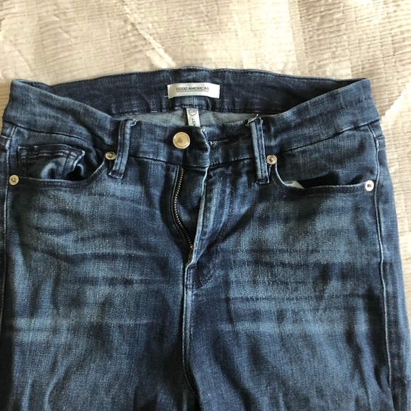 Good American Jeans - Picture 2 of 5